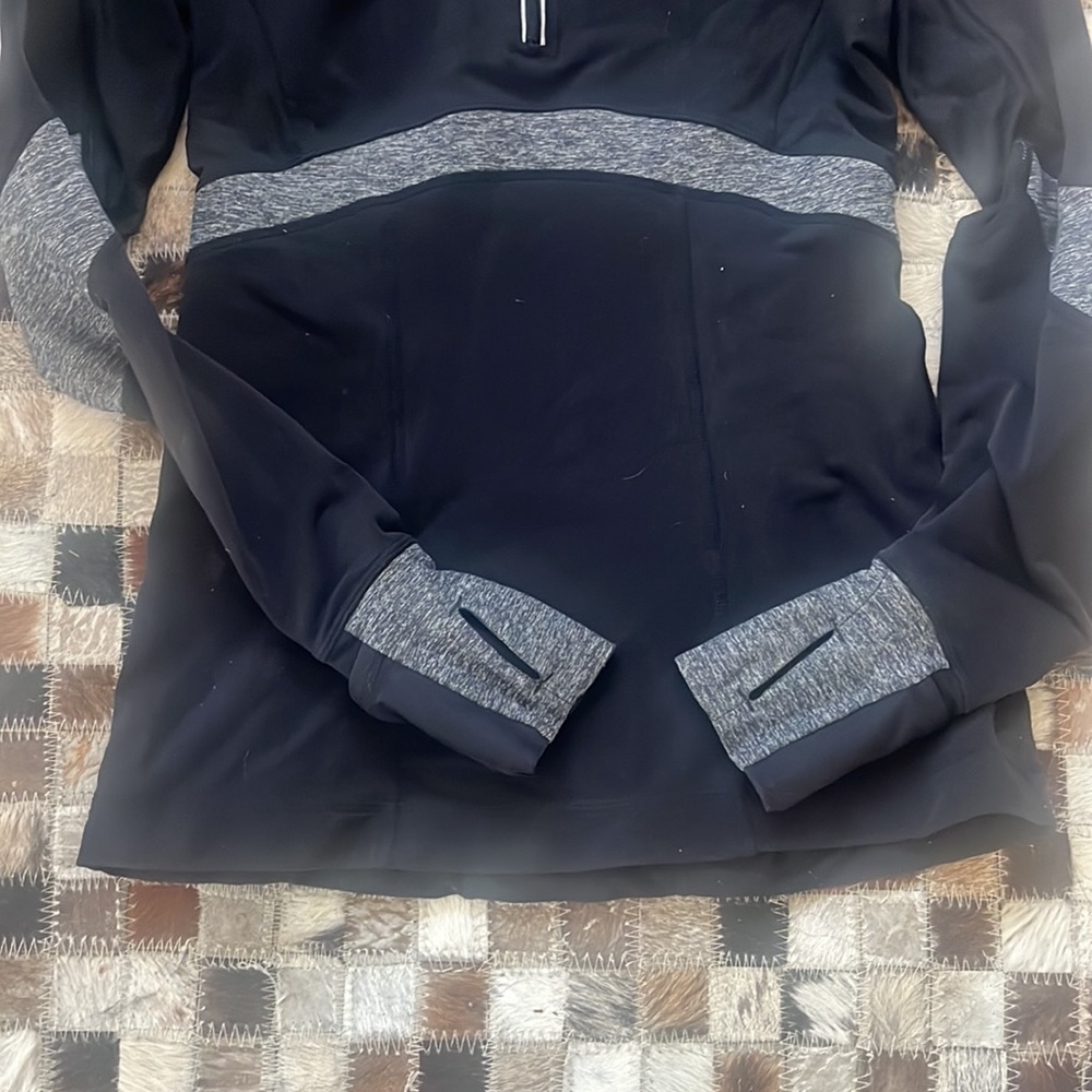 Lululemon Run: Distance Pullover - Picture 5 of 6